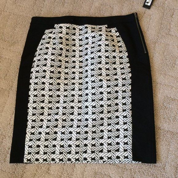 Black & White Lined Worthington Skirt Size 14 - Picture 2 of 11